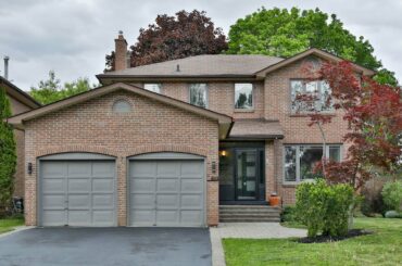 823 Douglas Ave, Pickering - Open House Video Tour