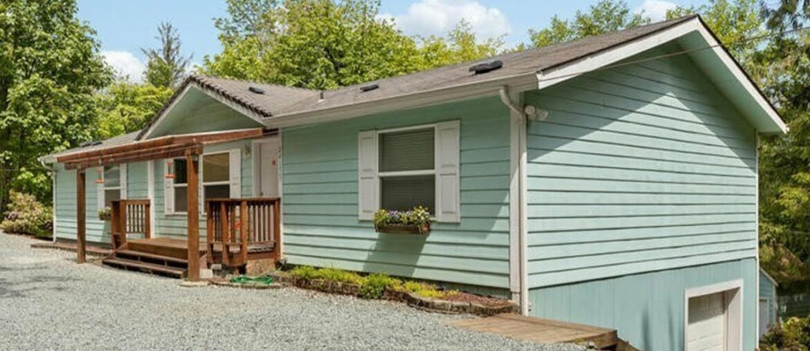 Private Spacious Manufactured Home On 5.4 Acres in The Clear Lake Private Spacious Manufactured Home On 5.4 Acres in The Clear Lake