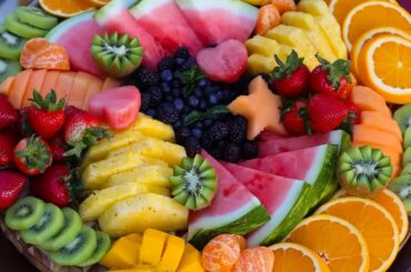 How To Make A Fruit Board