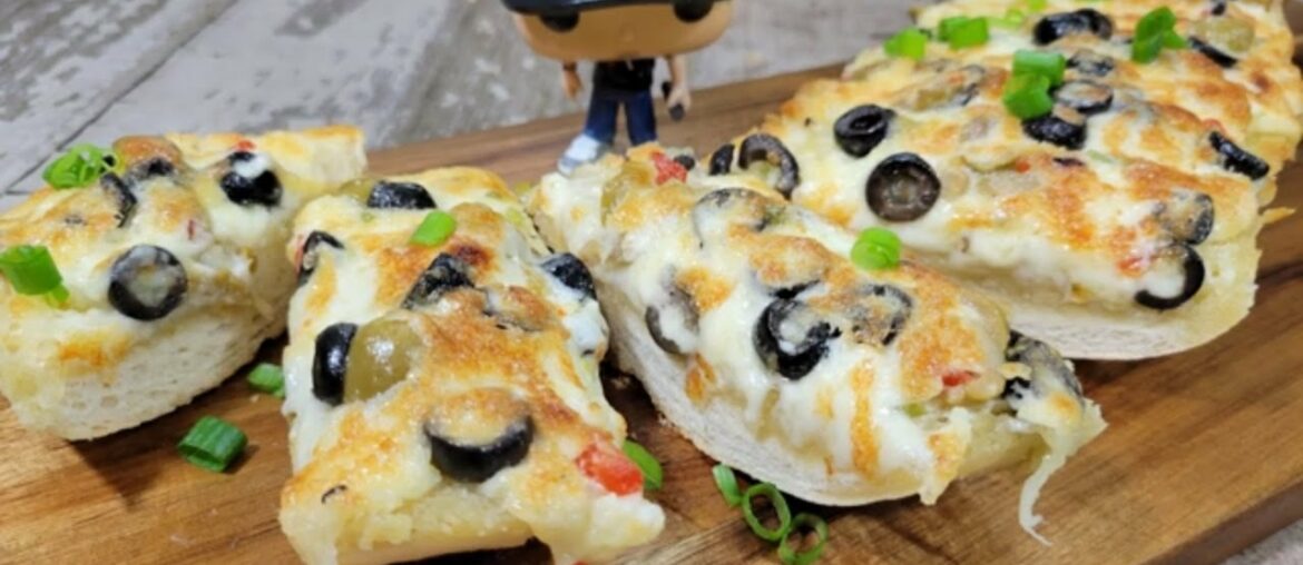 Simple Olive Cheese Bread Simple Olive Cheese Bread