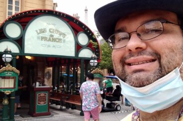 Mom's Birthday! At LES CHEFS de FRANCE Restaurant Review Epcot Disney