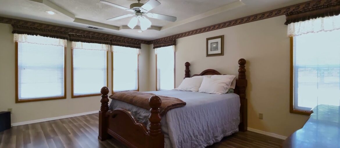 Video tour of 35017 Rd 156 Visalia Ca 93292