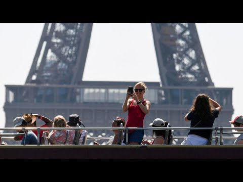 France is back in business: ‘Tourists, we missed you’ France is back in business: ‘Tourists, we missed you’