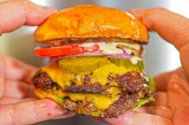 This Smash Burger Changed The Way I Feel About Making Burgers