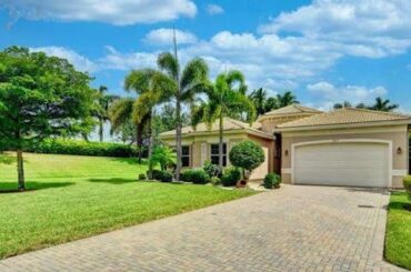 Homes for Sale - 9867 Bluefield Drive, Boynton Beach, FL