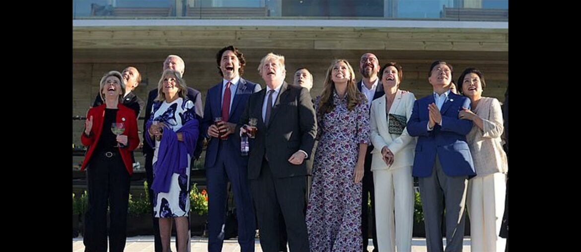 Boris Johnson trolled Macron with jibe about vintage wine