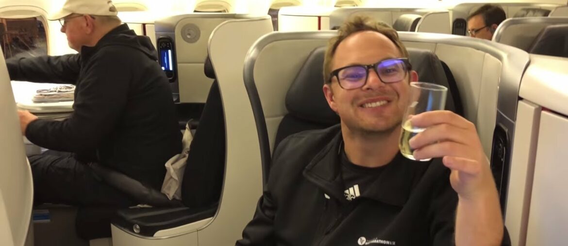 AIR FRANCE – BUSINESS CLASS REVIEW – LAX to CDG AIR FRANCE - BUSINESS CLASS REVIEW - LAX to CDG