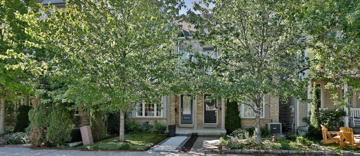 29 Flagman St, Toronto - Open House Video tour