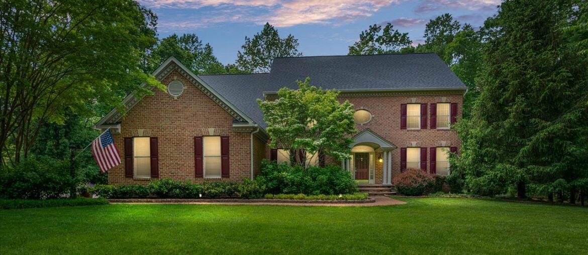 2028 Penderbrooke Dr, Crownsville, MD 2028 Penderbrooke Dr, Crownsville, MD