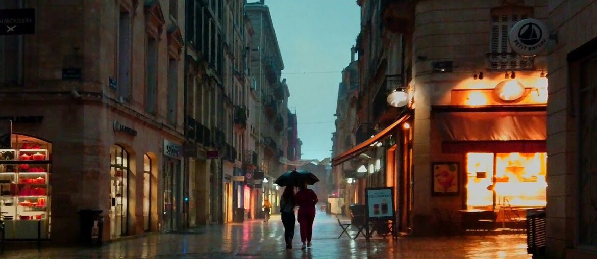 Rainy downtown of Bordeaux 4k Walk / Masks no mandatory outside in France / June 2021