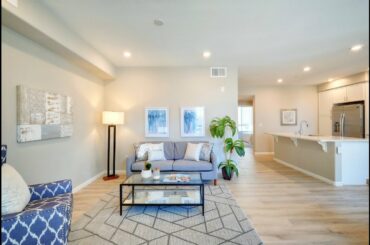 Sunlit Recent Built Modern Home Next to Park