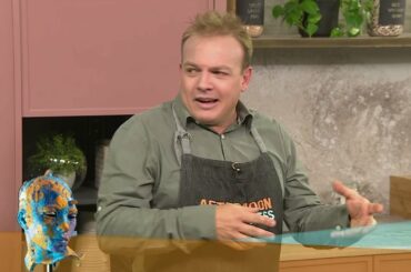 Recipe: French Onion Soup with Cheese Toasties (CLOVER) | Afternoon Express | 29 June 2021