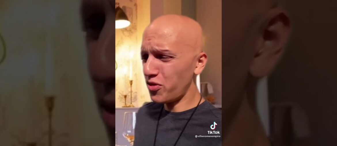 White people ordering french food