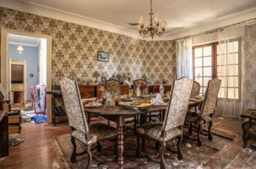 SECLUDED & FORGOTTEN | Abandoned French Country MANSION of the Pirette Family