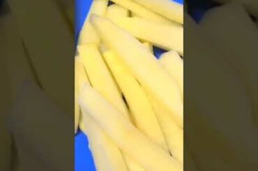 Crispy French Fries very easy Recipe By Delicious Foods #shorts #shortvideo #youtubeshorts #Fries