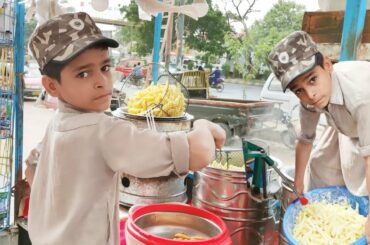 8 Years Old Kid Making Crispy French Fries | Perfect French Fries Recipe | Hardworking Afghani Kid