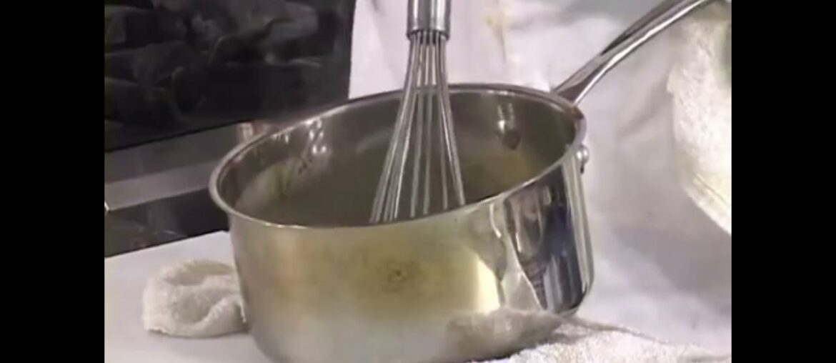 Vintage - 1998 - Creamy White Wine Mushroom Sauce - RV KITCHEN