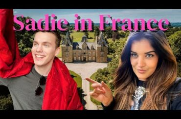 Come and make curtains with us for the Chateau!