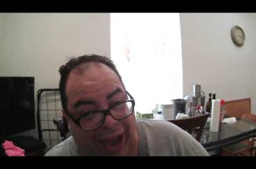 COMFEE' 3.7QT Electric Air Fryer & Oilless Cooker with 8 Menus and Timer & Temperature Contro