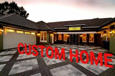 EVERYTHING YOU WOULD NEED IN A FLORIDA HOME!!| $1,200,000