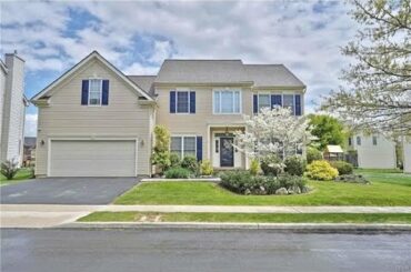 4757 Yorkshire Drive,  Lower Macungie, PA 18062 - Michele McDonald-Heinze - MLS 670579