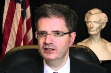 Ambassador Delattre Presents "French Food in the US.org"