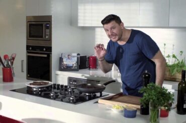 How to make Sauce Bordelaise with Steak