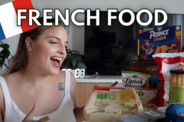 ORDERING FRENCH FOOD FOR THE FIRST TIME IN SINGAPORE - Buying all I want on Le Petit Depot