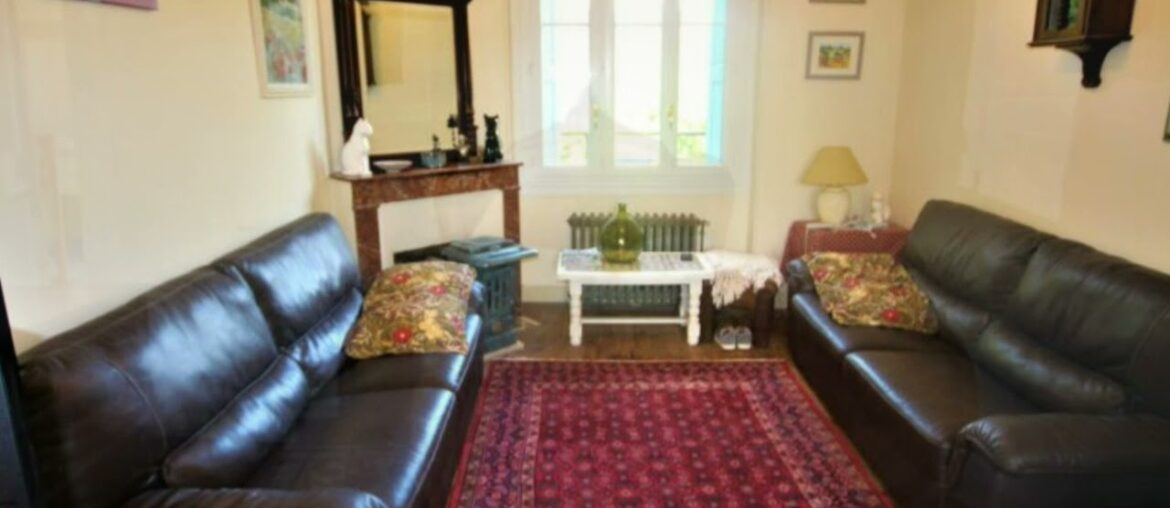 Townhouse in Eymet, Nouvelle-Aquitaine, France with 3 Bedrooms and a pool Townhouse in Eymet, Nouvelle-Aquitaine, France with 3 Bedrooms and a pool