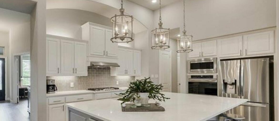 917 Haverford Lane, Lantana, TX Presented by Stephanie Seay. 917 Haverford Lane, Lantana, TX Presented by Stephanie Seay.