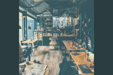 Urbane Moods for Exclusive Dining