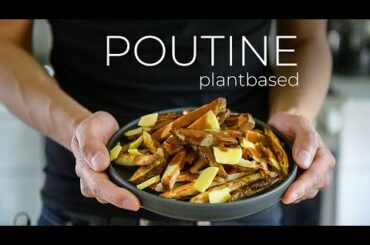 THE KIND OF GROOVY AND GRAVY POUTINE RECIPE YOU LOVE EH?