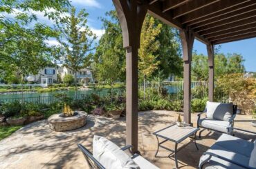 27050 Island Rd, Valencia, CA