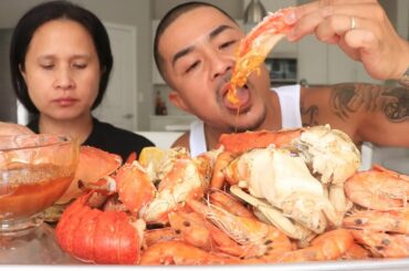 MASSIVE SEAFOOD BOIL WITH SAUCE MADE FROM SCRATCH!!
