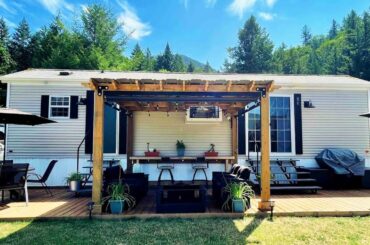 Amazing Luxury Tiny House Community | That Place at the Lake