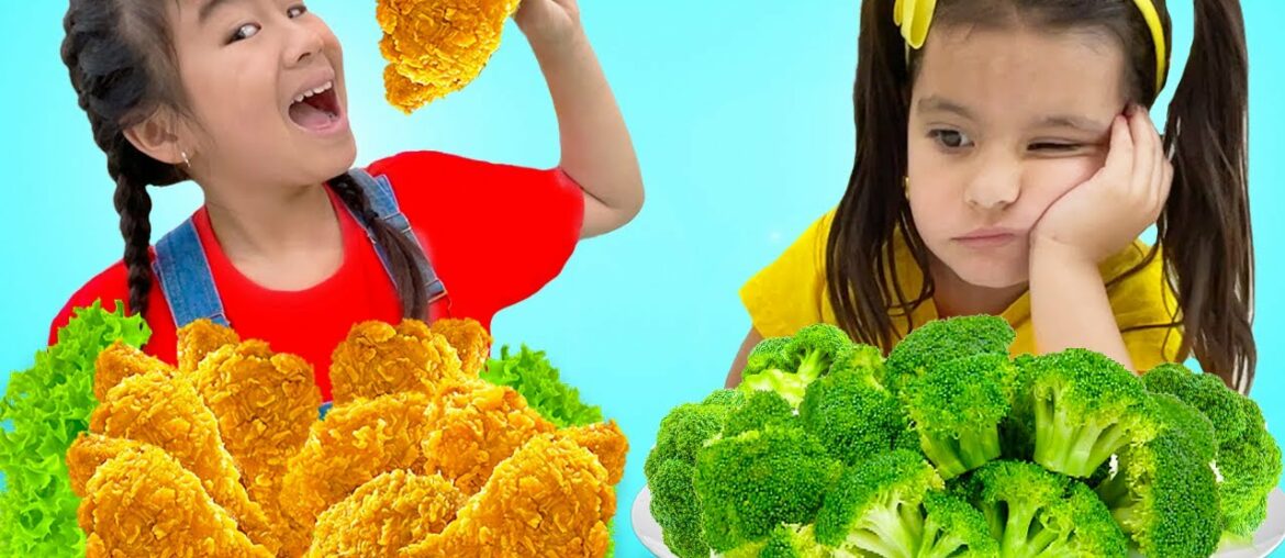 Jannie Ellie and Lyndon Pretend Play at Fried Chicken Drive Thru Food Toys Restaurant Jannie Ellie and Lyndon Pretend Play at Fried Chicken Drive Thru Food Toys Restaurant