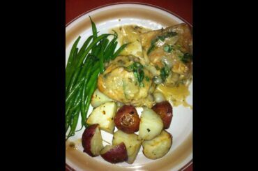Chicken with wine and tarragon. (French Food)