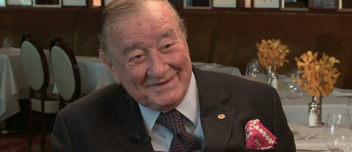 Mike Colameco's Real Food  Le CIRQUE