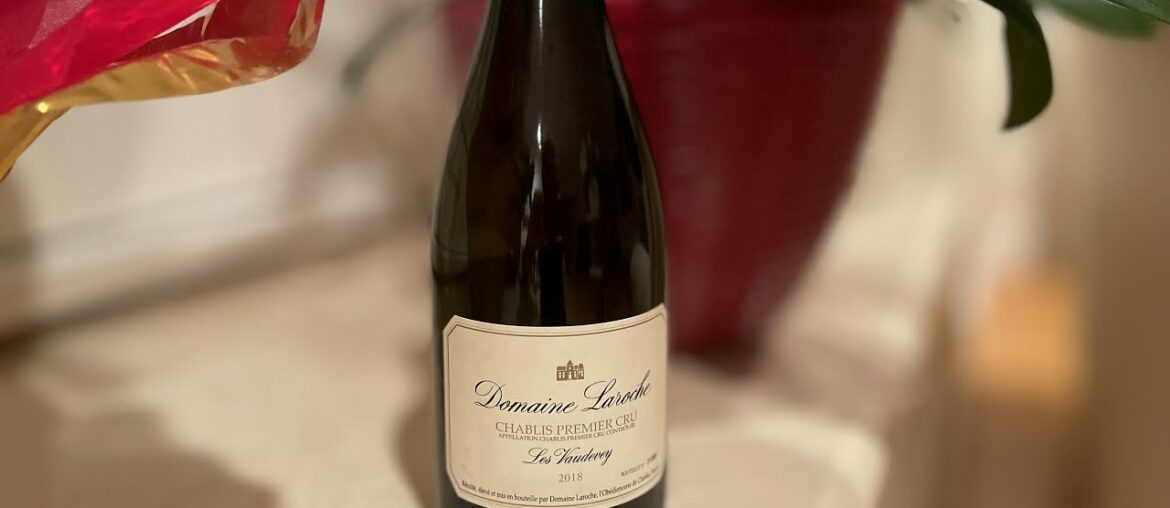 Tasting a 84 point wine: Domaine Laroche 2018 Chablis Premier Cru Les Vaudevey Premium Wine Review