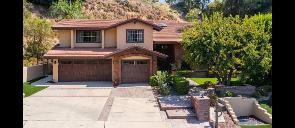 10220 Overhill Drive, Cowan Heights, CA 92705 - TEXT ODELL42 to 88000!