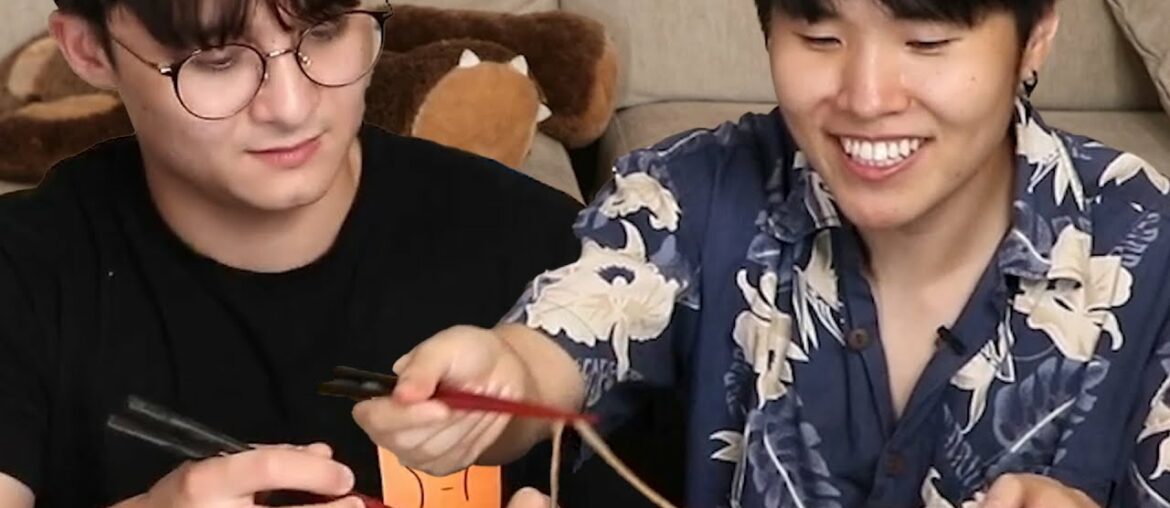 Rating Self Heating Hot Pot w/ Michael Reeves, Kkatamina and Yvonne Rating Self Heating Hot Pot w/ Michael Reeves, Kkatamina and Yvonne