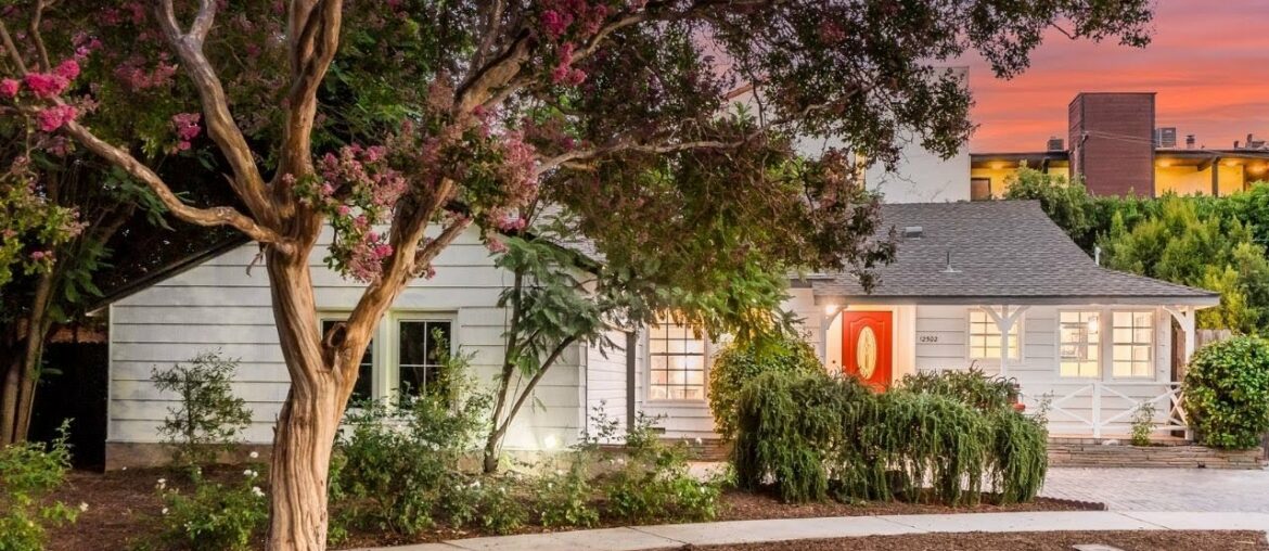 Chernov Team | 12502 Rye St, Studio City Chernov Team | 12502 Rye St, Studio City