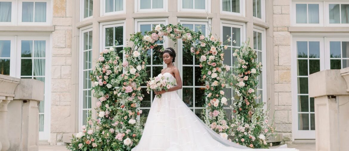 Rococo and Roses | French Art Wedding Inspiration at The Olana Rococo and Roses | French Art Wedding Inspiration at The Olana