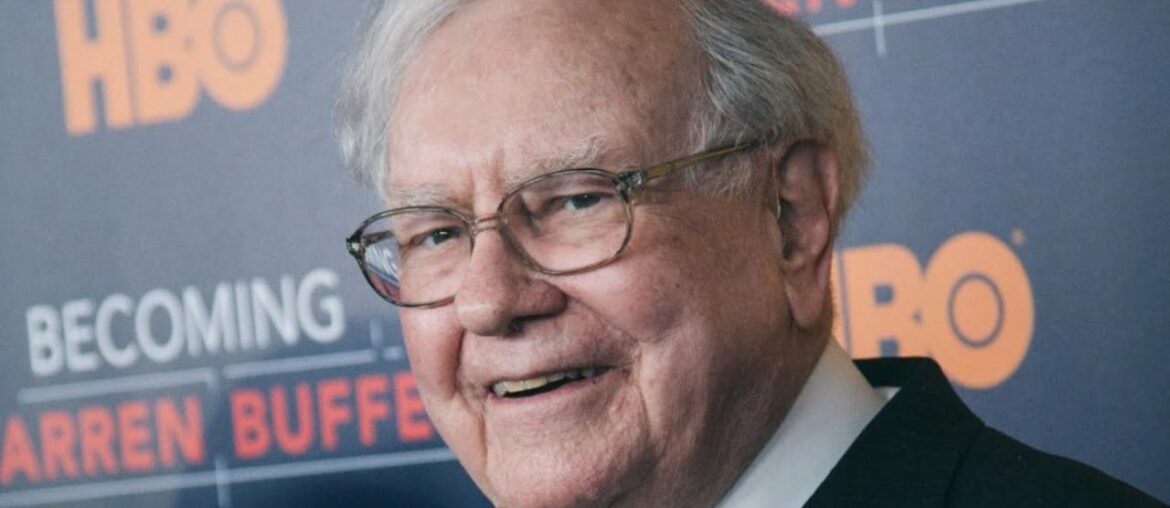 The Real Reason Why Warren Buffet Eats So Much Fast Food The Real Reason Why Warren Buffet Eats So Much Fast Food
