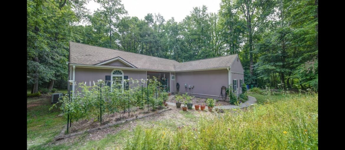 7812 Denbur Drive Charlotte, NC | ColdwellBankerHomes.com