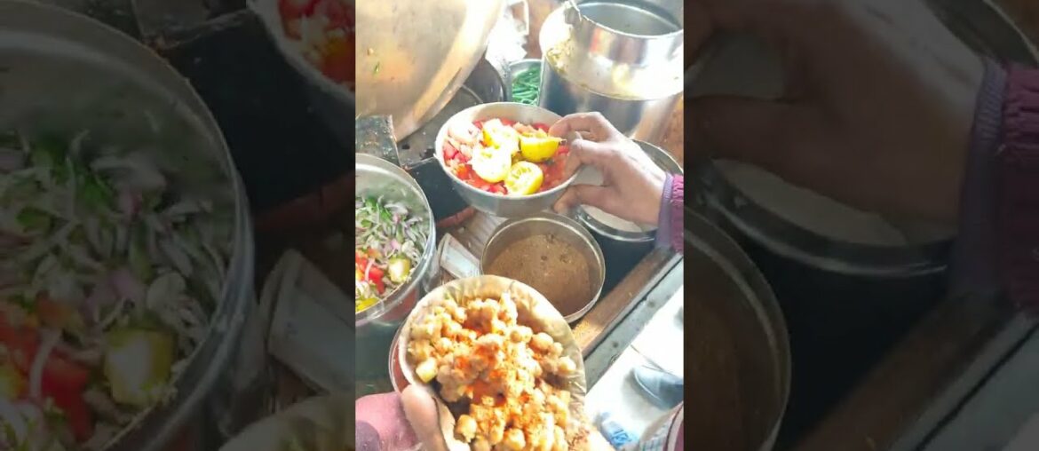 Delhi ke Chole Kulche | Street Food |  Delhi Street Food #Shots