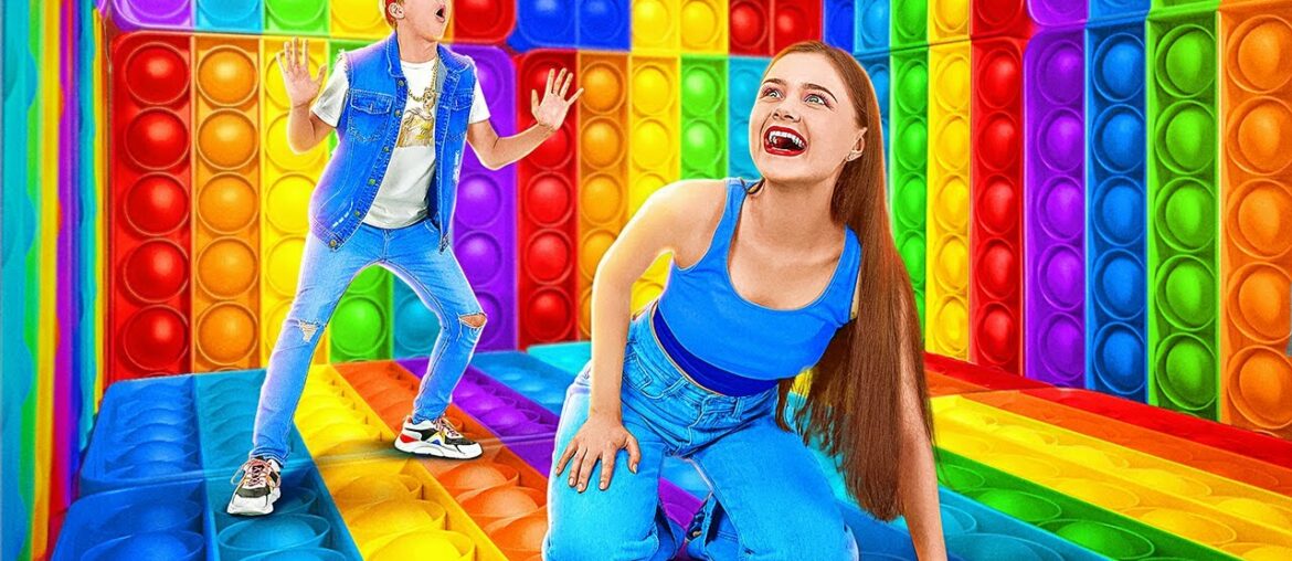 WOW! POP IT HOUSE FOR 24 HOURS || Funny Simple Dimple Life Hacks! Squishy Challenge By 123GO! TRENDS