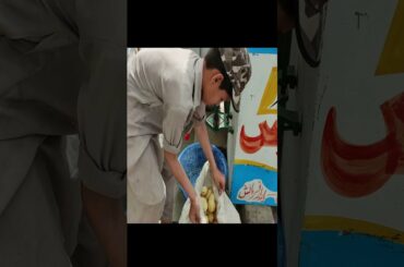 8 Years Old Kid Making Crispy French fries || Street Food #shorts #youtubeshorts #karachifood