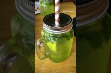 CRISPY FRIED CHICKEN,TURKISH ALFAHAM, MOJITO,BURGER food review by foodward fyz #shorts