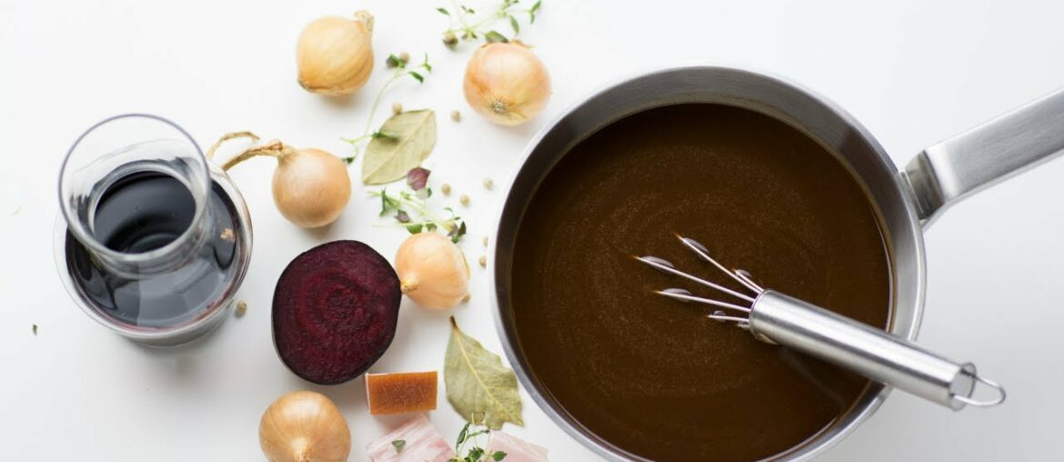 How to Make Red Wine Steak Sauce How to Make Red Wine Steak Sauce